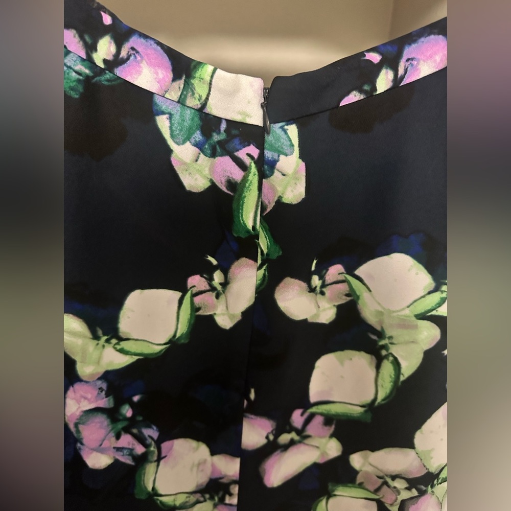 Banana Republic midi skirt size 6 - Picture 2 of 5